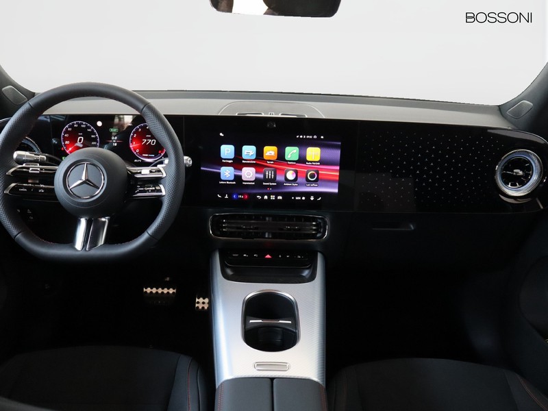 13 - Mercedes GLB 200 advanced plus 4matic 8g-edct