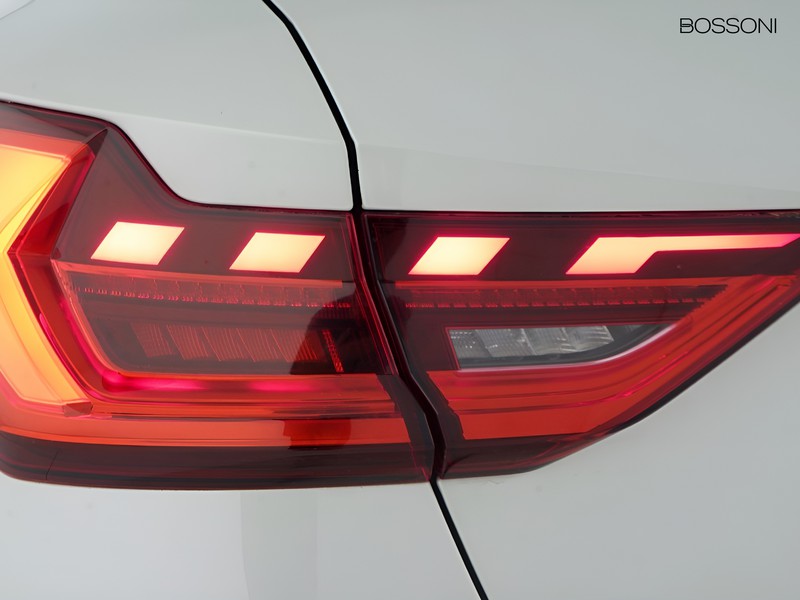 7 - Audi A1 sportback 30 1.0 tfsi 116cv business