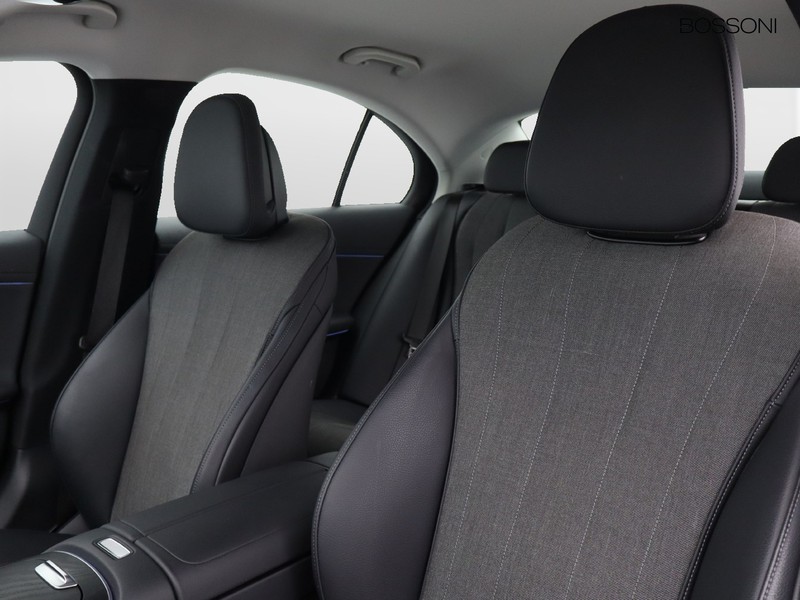 7 - Mercedes Classe E berlina 200 d advanced 9g-tronic