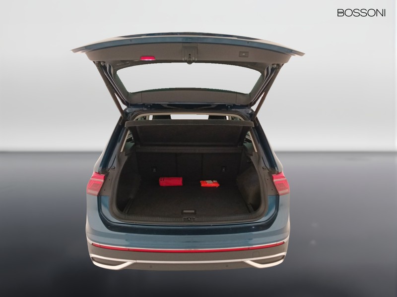 31 - Volkswagen Tiguan 2.0 tdi scr 150cv elegance dsg