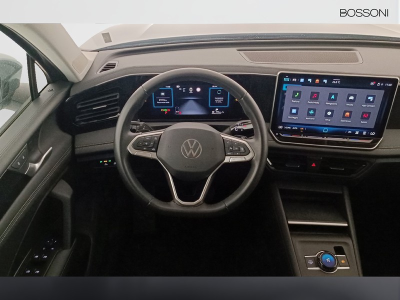 7 - Volkswagen Tiguan 2.0 tdi scr 150cv life dsg