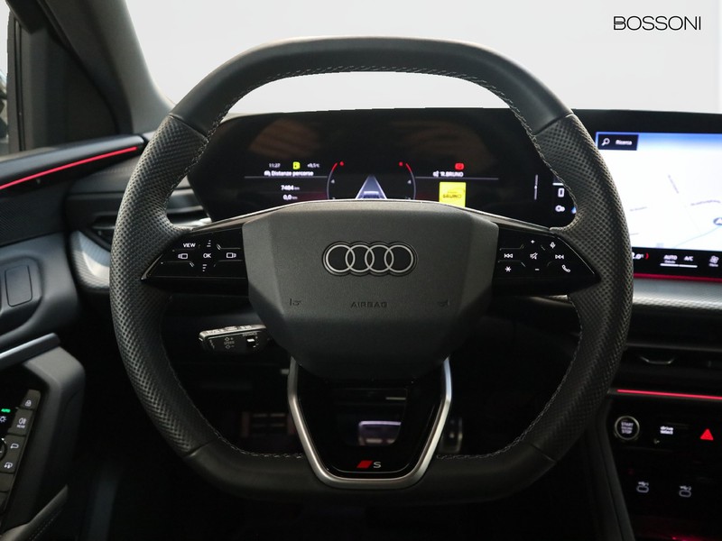 19 - Audi Q5 2.0 tdi mhev+ 204cv s line edition quattro s tronic