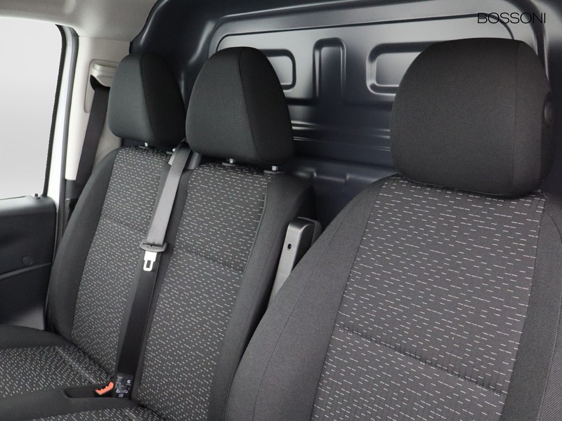 7 - Mercedes Vans Vito furgone 114 cdi long pro