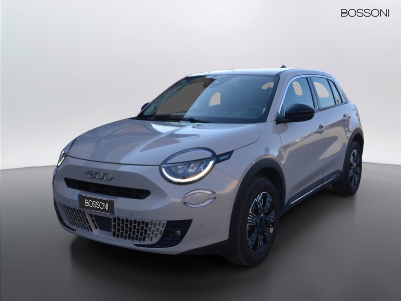 1 - Fiat 600 1.2 hybrid 145cv edct