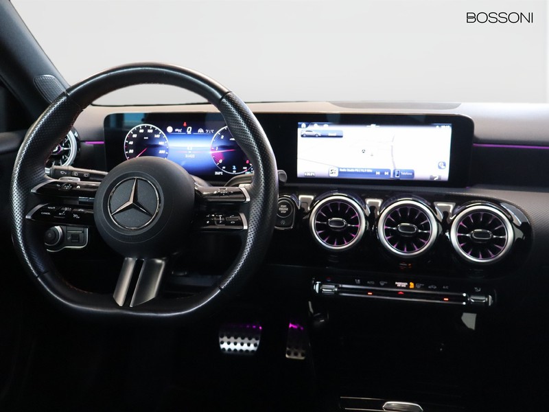 13 - Mercedes Classe A 180 d amg line advanced plus digital edition speedshift dct amg 8g