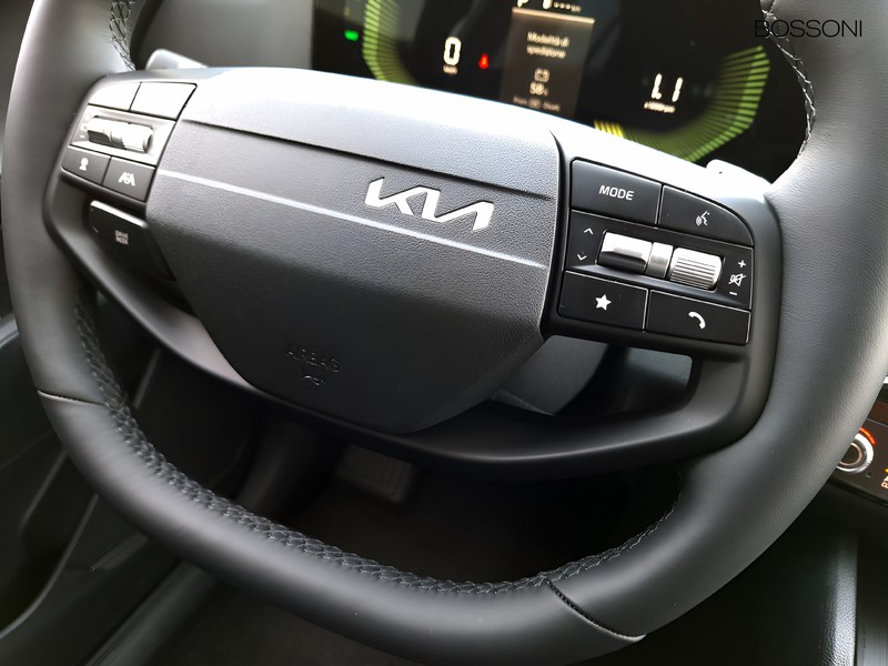 19 - Kia Sportage 1.6 t-gdi hev tri-fuel business at6