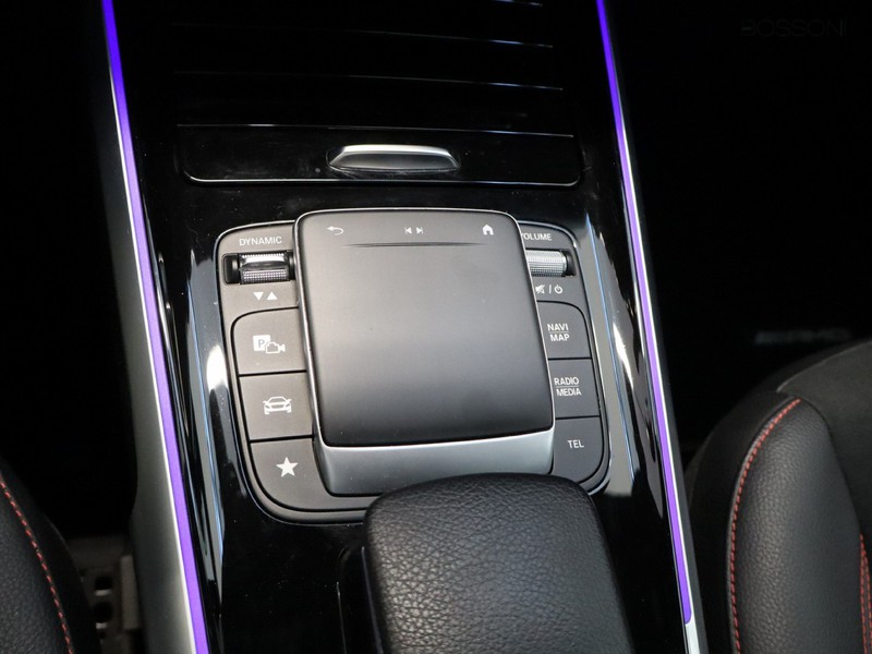 13 - Mercedes GLB 200 d premium 8g-dct