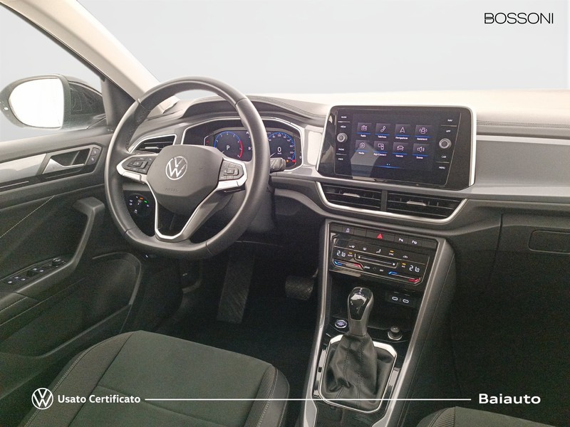 7 - Volkswagen T-Roc 1.5 tsi act style dsg
