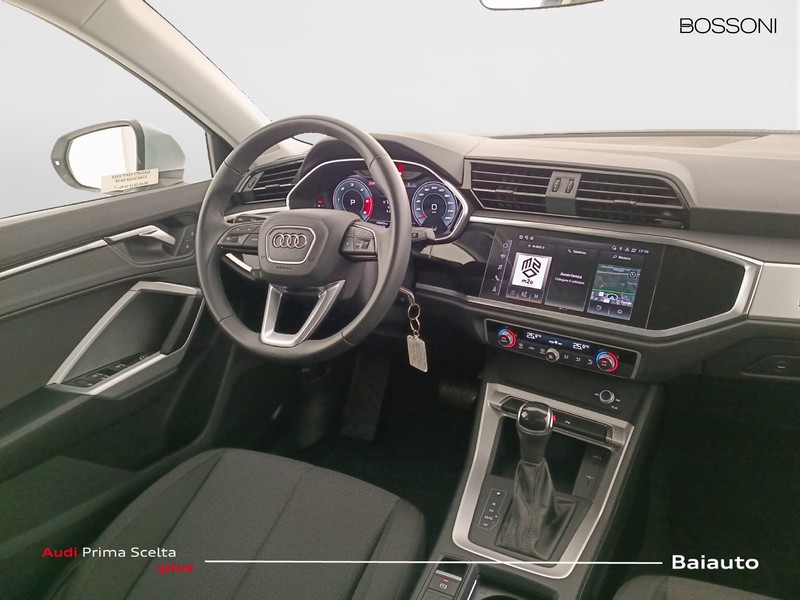 7 - Audi Q3 35 2.0 tdi business advanced s tronic