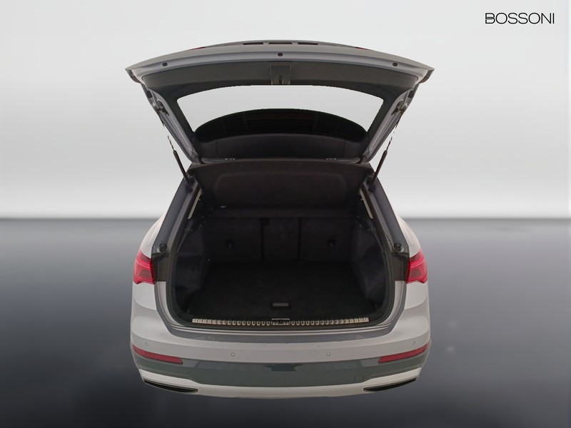 31 - Audi Q3 35 2.0 tdi business advanced s tronic
