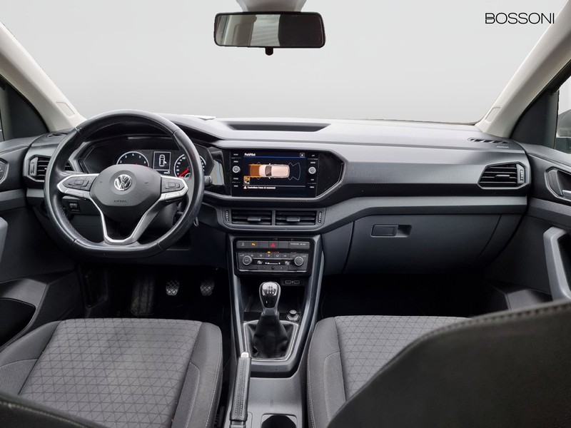 13 - Volkswagen T-Cross 1.0 tsi first edition