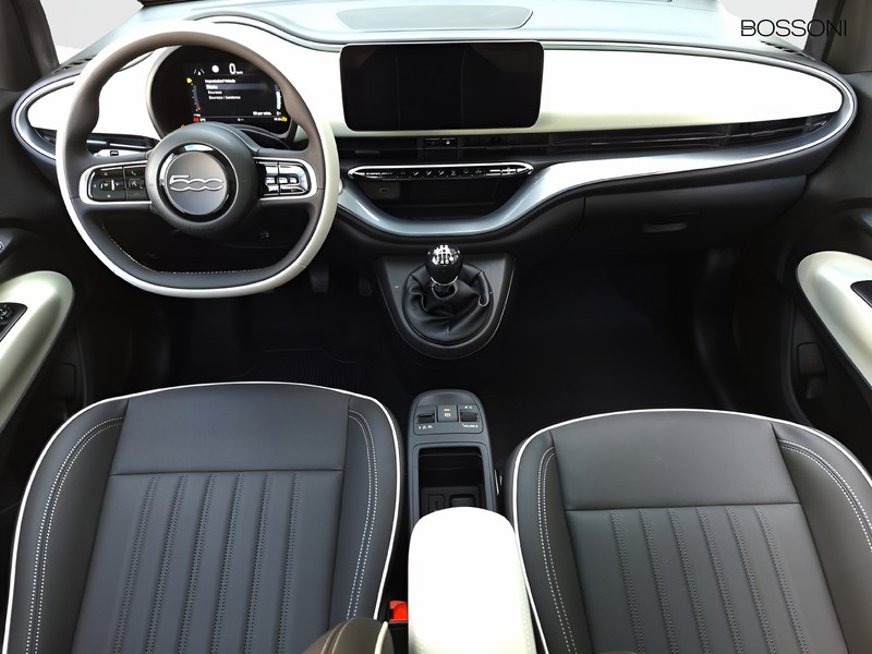 7 - Fiat 500 1.0 hybrid la prima