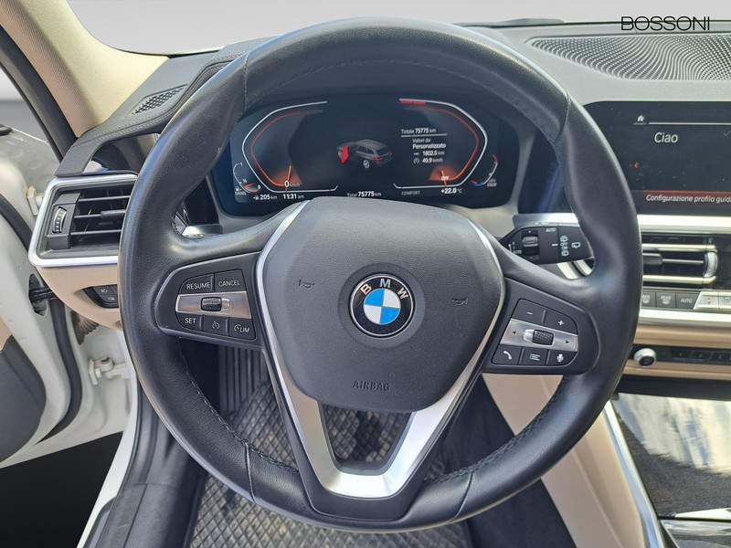 7 - BMW Serie 3 touring 320d luxury steptronic