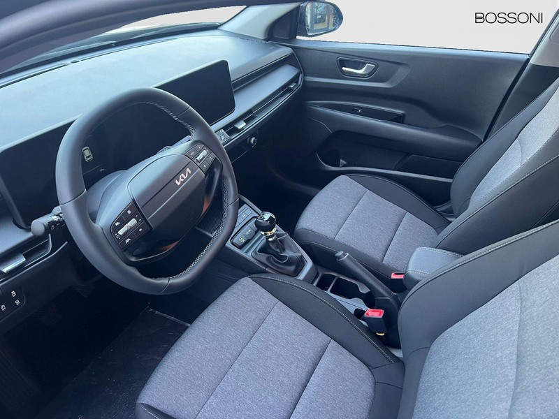 7 - Kia Stonic 1.0 t-gdi urban