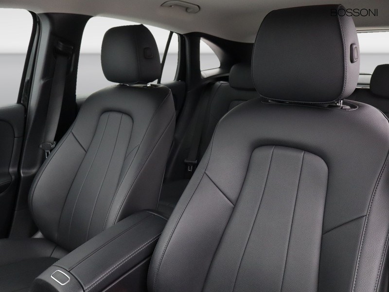7 - Mercedes GLA 200 d progressive advanced plus 8g-dct