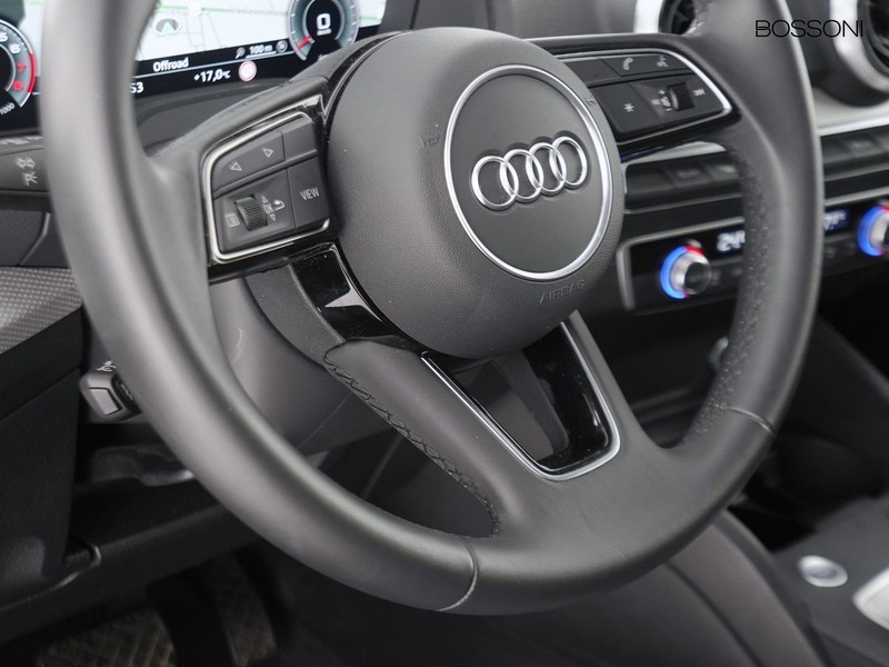 25 - Audi Q2 35 1.5 tfsi s line edition s tronic