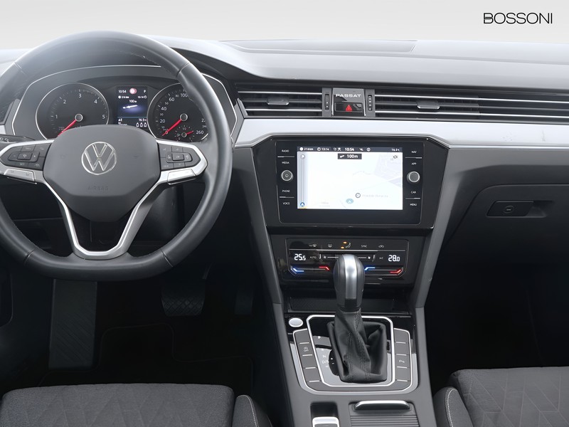 7 - Volkswagen Passat variant 2.0 tdi scr evo 150cv business dsg