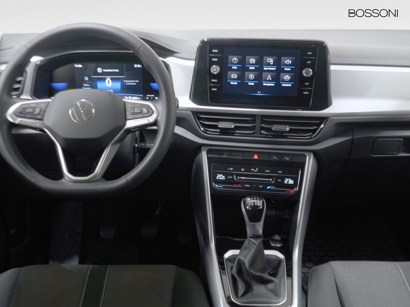 7 - Volkswagen T-Roc 2.0 tdi scr 115cv life