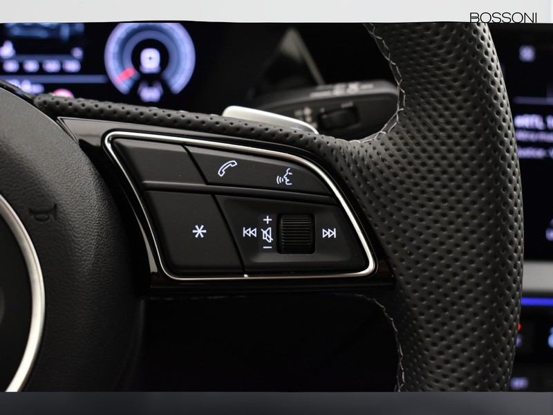 7 - Audi A3 allstreet 2.0 tdi 150cv identity contrast s tronic