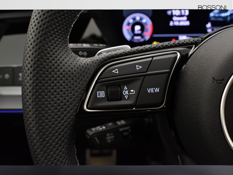 19 - Audi A3 allstreet 2.0 tdi 150cv identity contrast s tronic