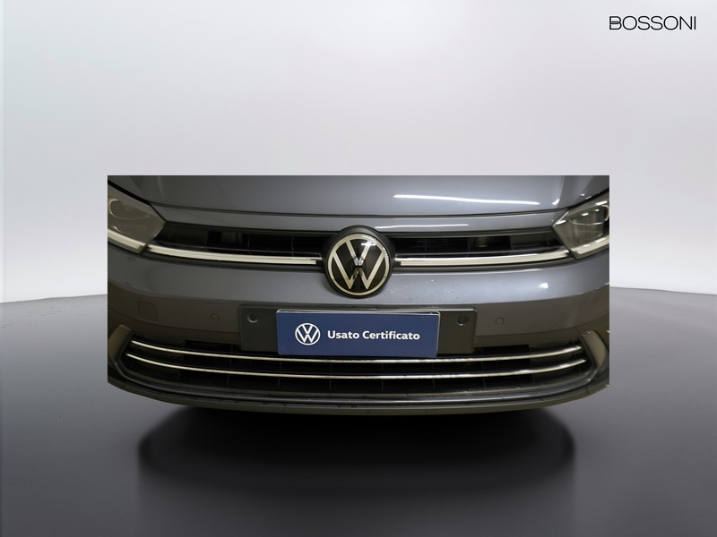 13 - Volkswagen Polo 1.0 tsi 110cv style dsg