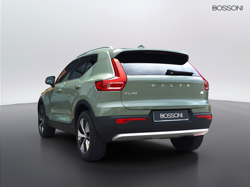 7 - Volvo XC40 1.5 t4 recharge plug-in-hybrid core automatico