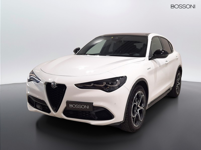 1 - Alfa Romeo Stelvio 2.2 turbo 210cv veloce q4 at8