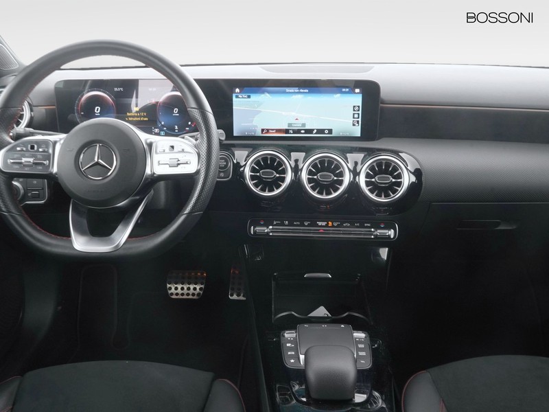 7 - Mercedes Classe A 250 premium 7g-dct