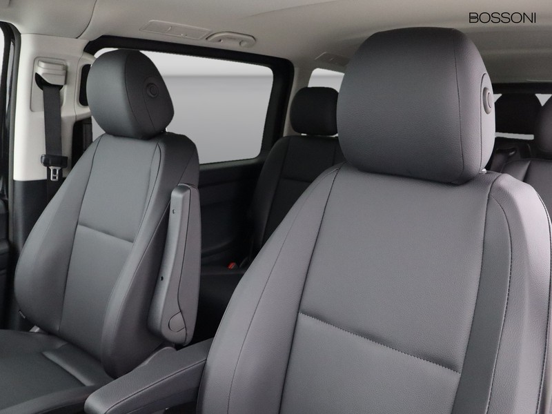7 - Mercedes Vans Vito Tourer SELECT 116 CDI Long