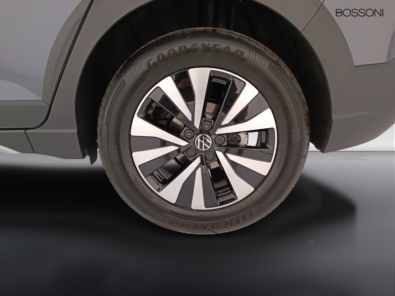13 - Volkswagen Taigo 1.0 tsi 110cv life dsg