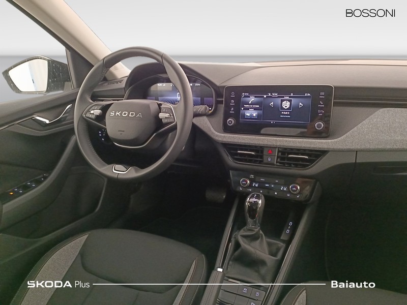 7 - Skoda Kamiq 1.0 tsi 115cv black dots dsg