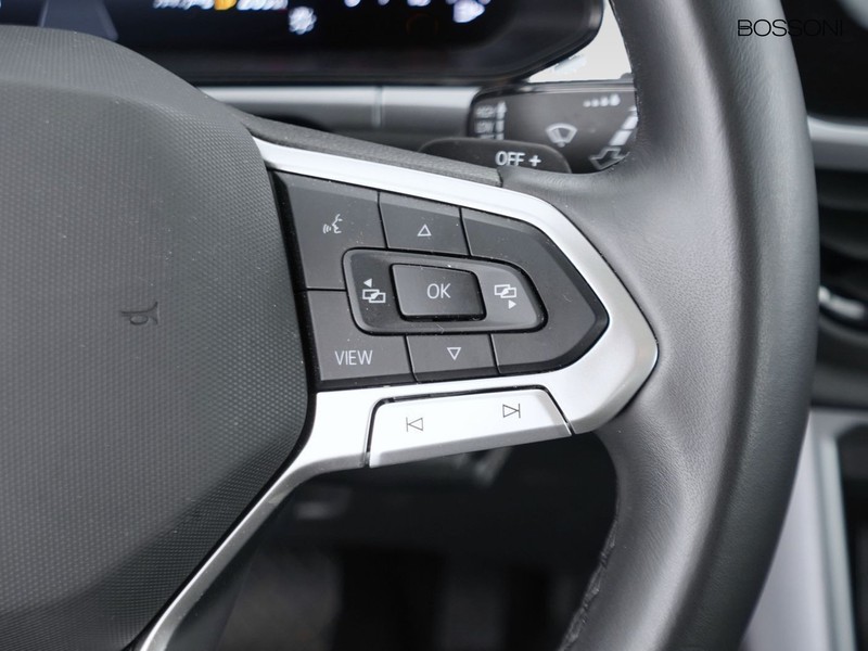 25 - Volkswagen T-Roc 2.0 tdi scr 150cv life dsg