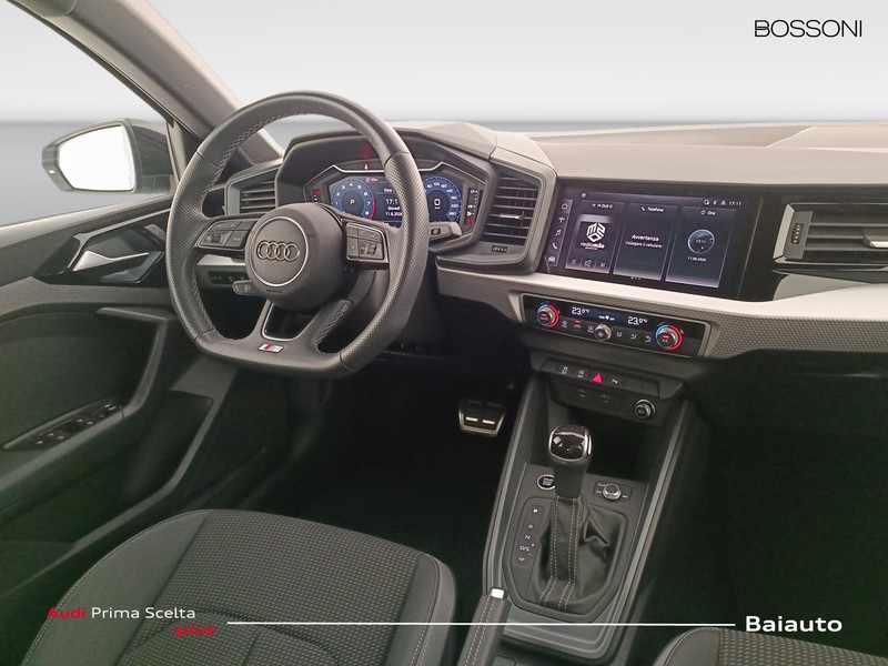 7 - Audi A1 allstreet 30 1.0 tfsi 110cv identity contrast s tronic