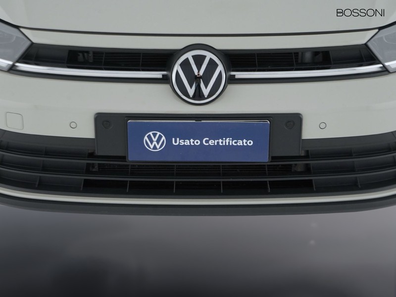13 - Volkswagen Polo 1.0 tsi 95cv life dsg