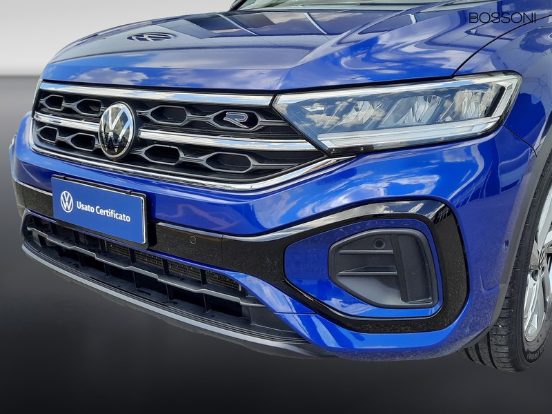 19 - Volkswagen T-Roc 1.0 tsi 110cv r line