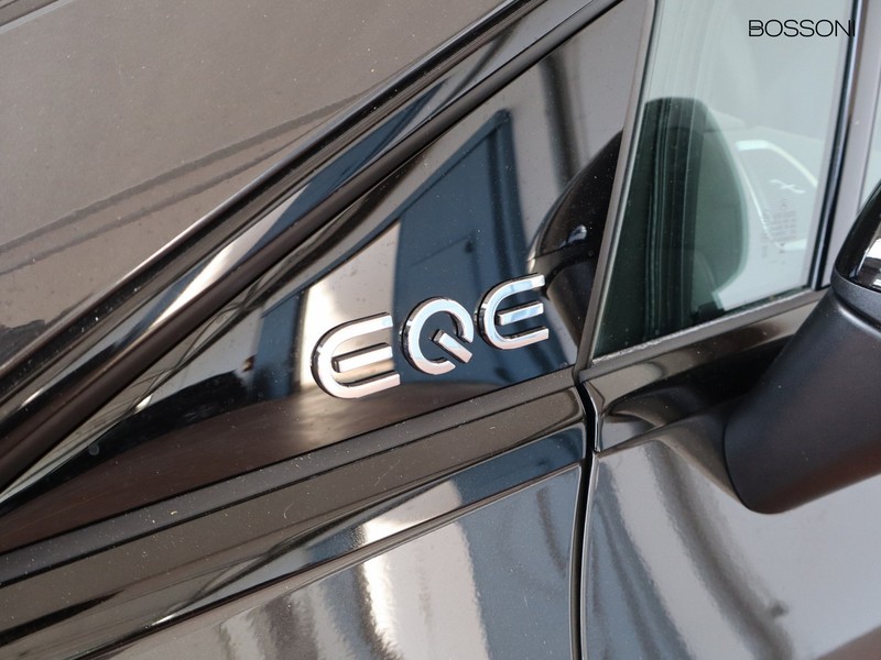 19 - Mercedes EQE 350 premium night edition 4matic