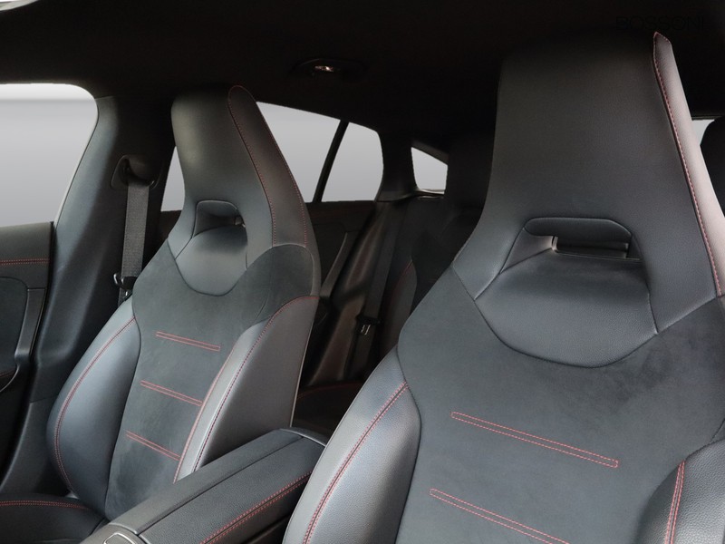 7 - Mercedes CLA shooting brake 180 d premium 8g-dct