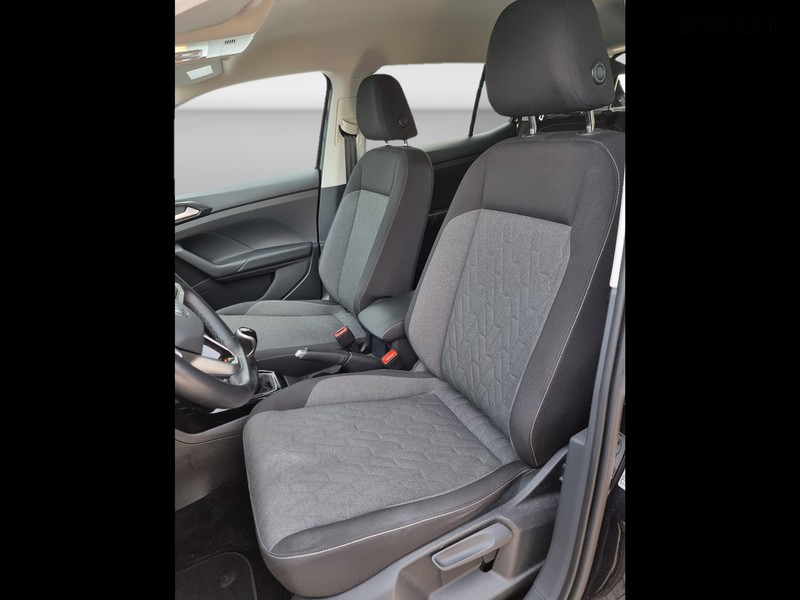 7 - Volkswagen T-Cross 1.0 tsi 95cv edition plus