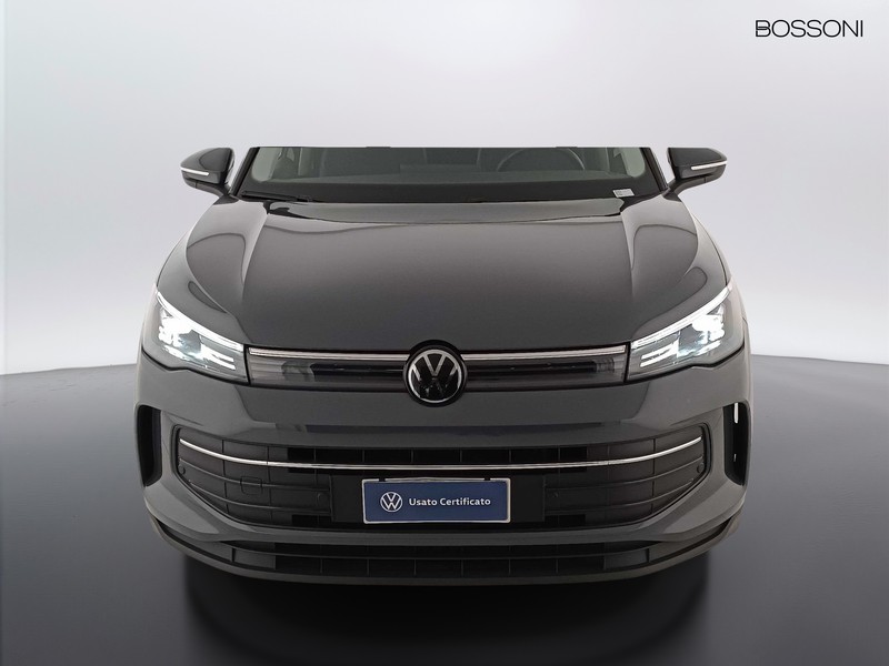 13 - Volkswagen Tiguan 2.0 tdi scr 150cv life dsg