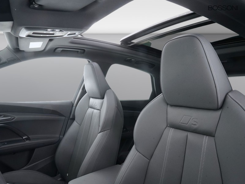 19 - Audi Q5 sportback 2.0 tdi mhev+ 204cv s line edition quattro