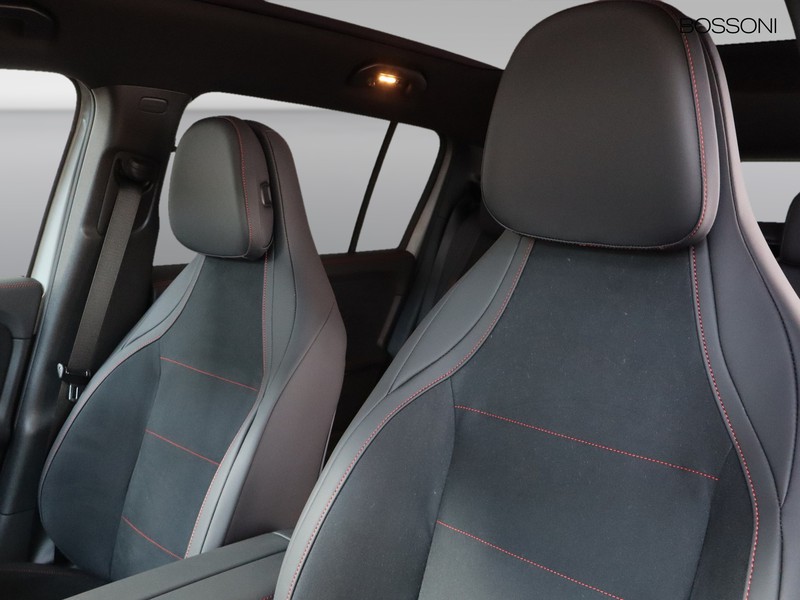7 - Mercedes GLB eq 350 premium 4matic