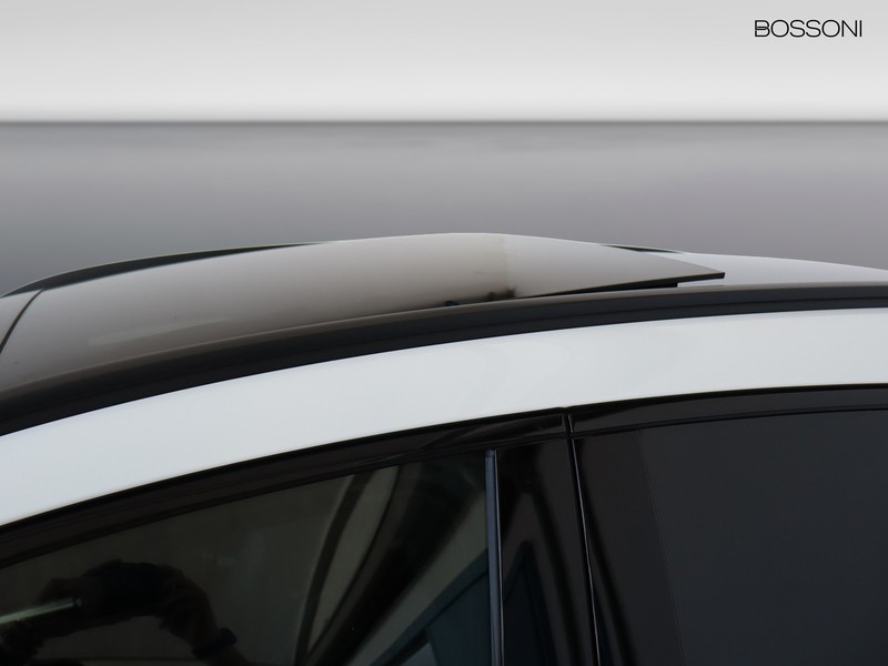 19 - Mercedes GLA 250 e plug-in-hybrid amg line extra 8g-dct
