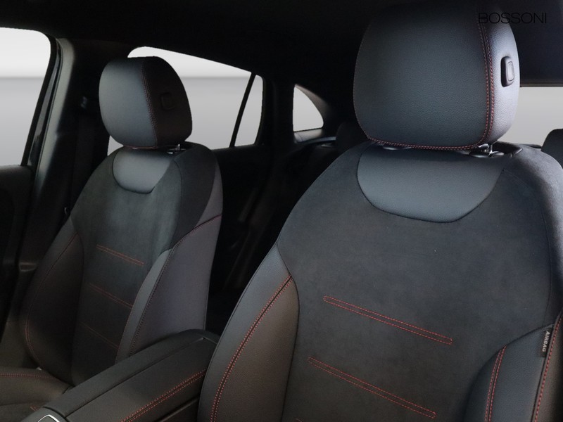 7 - Mercedes EQA 250+ amg line advanced plus