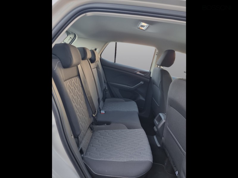 13 - Volkswagen T-Cross 1.0 tsi 95cv life