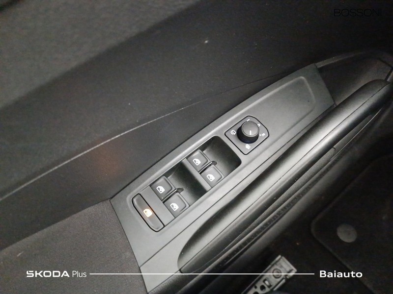 19 - Skoda Fabia 1.0 tsi 95cv 130 edition