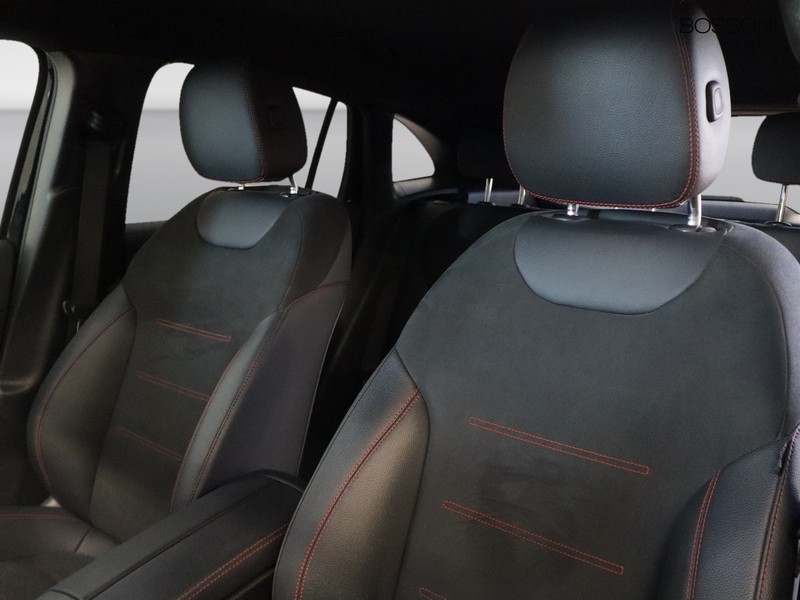 7 - Mercedes EQA 250+ amg line advanced