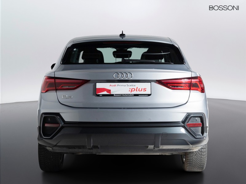 13 - Audi Q3 sportback 35 1.5 tfsi mhev business plus s tronic