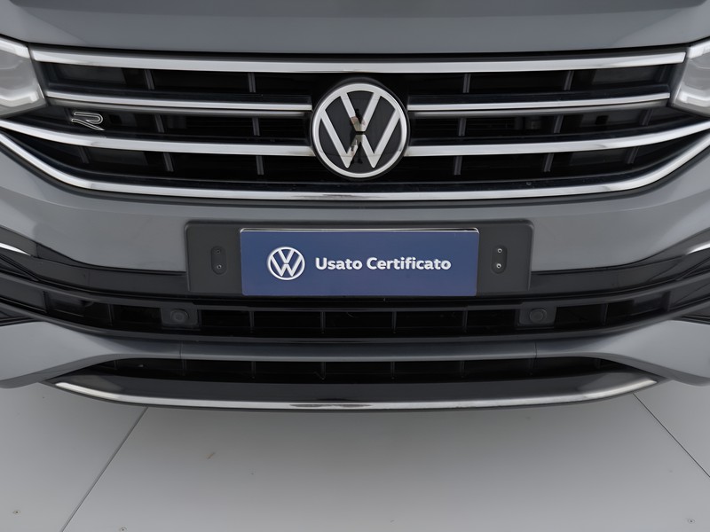13 - Volkswagen Tiguan allspace 2.0 tdi scr 150cv elegance dsg