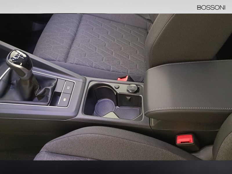 31 - Volkswagen Golf 1.5 tsi act 115cv edition plus