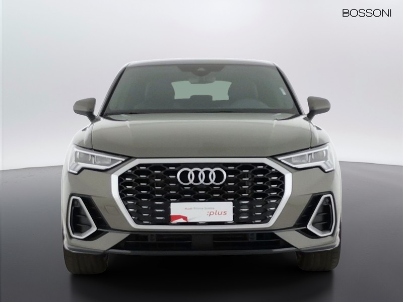 13 - Audi Q3 sportback 45 1.4 tfsi e s line edition s tronic